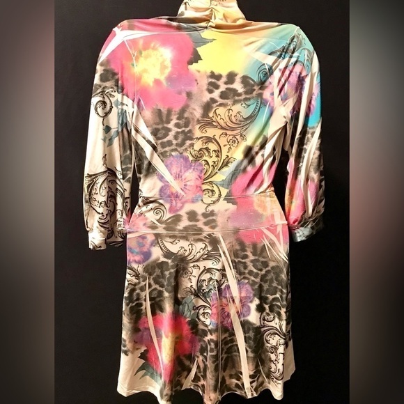 NEW BOTIQUE DRESS 👗 GORGEOUS & SEXY SILKY DRESS BY SYMPHONY SIZE SMALL. - Picture 3 of 6